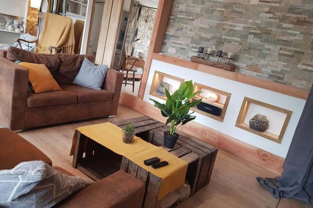 Studio tout confort entre vignes et prés Saint-Didier-sur-Beaujeu Exterior foto